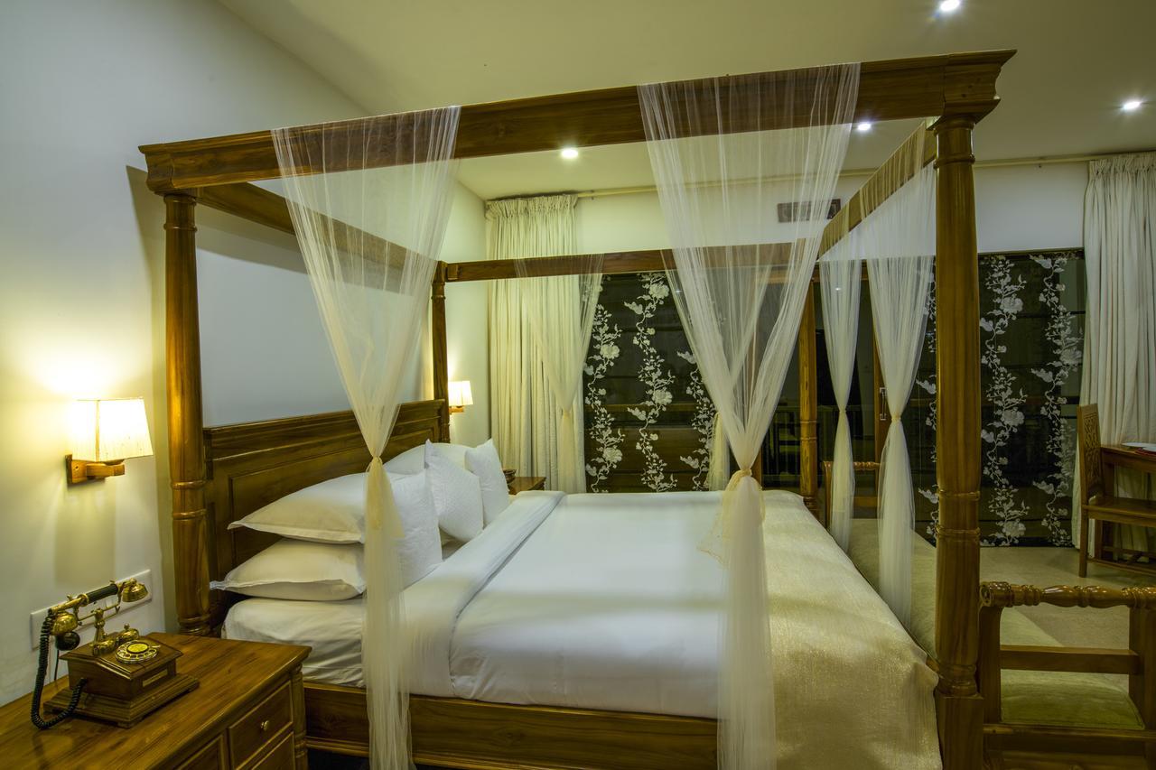 Olive Golden Ridge Resort Chinnakanal Exterior foto